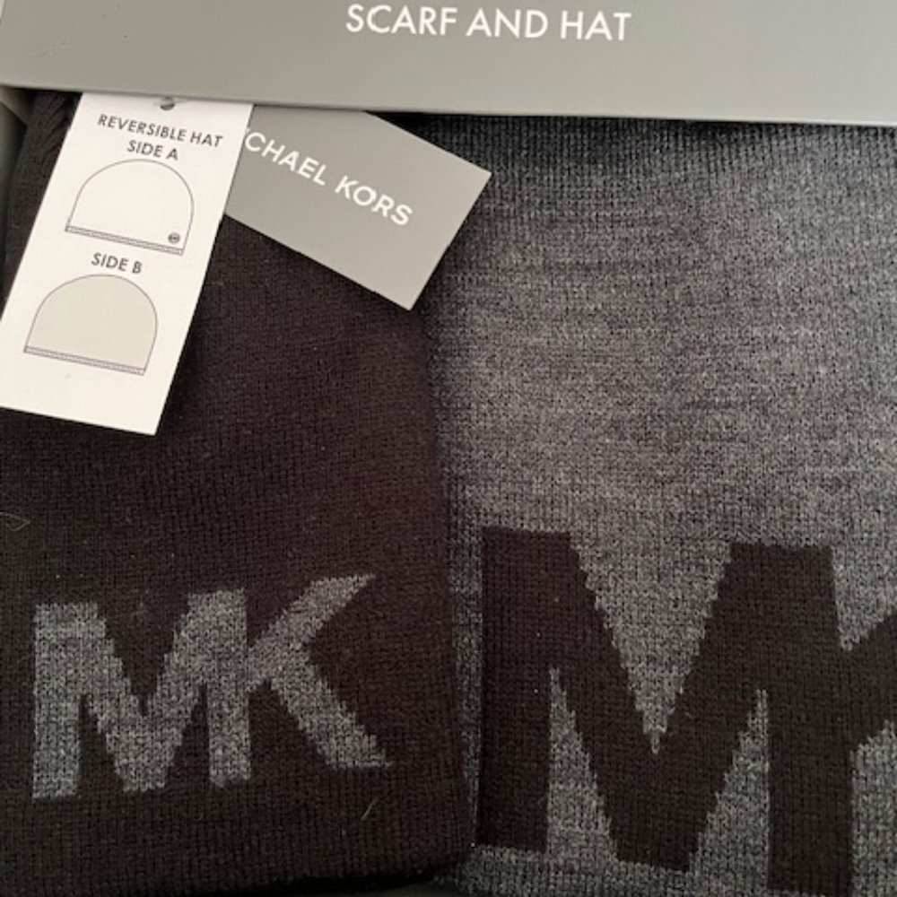 Michael Kors MK LOGO Scarf and Hat Set BLACK  One Size NWT